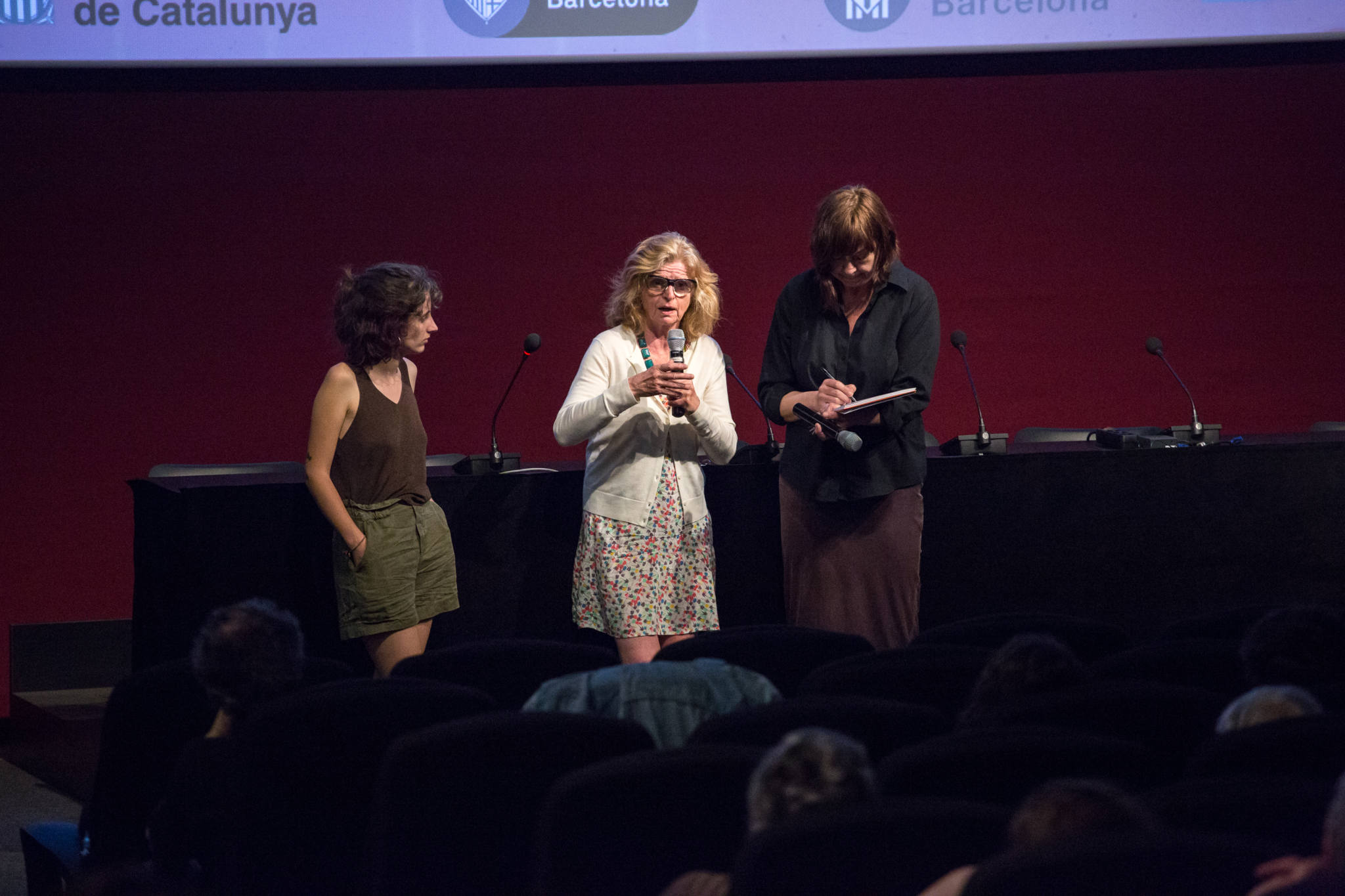 Preestrena de Primeres solituds de Claire Simon a la Mostra Internacional Films de Dones de Barcelona.